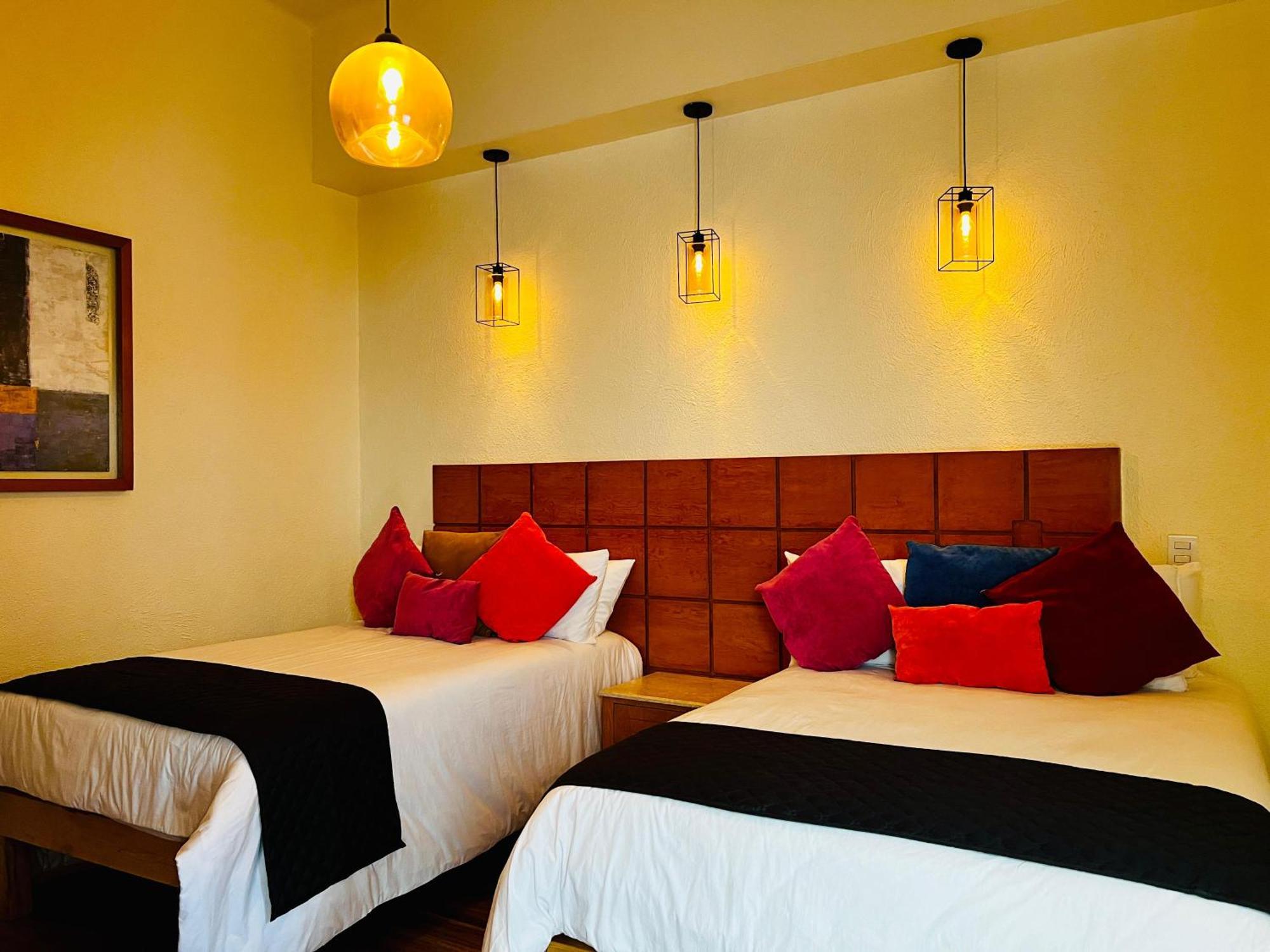 Hotel Consulado Guadalajara Esterno foto